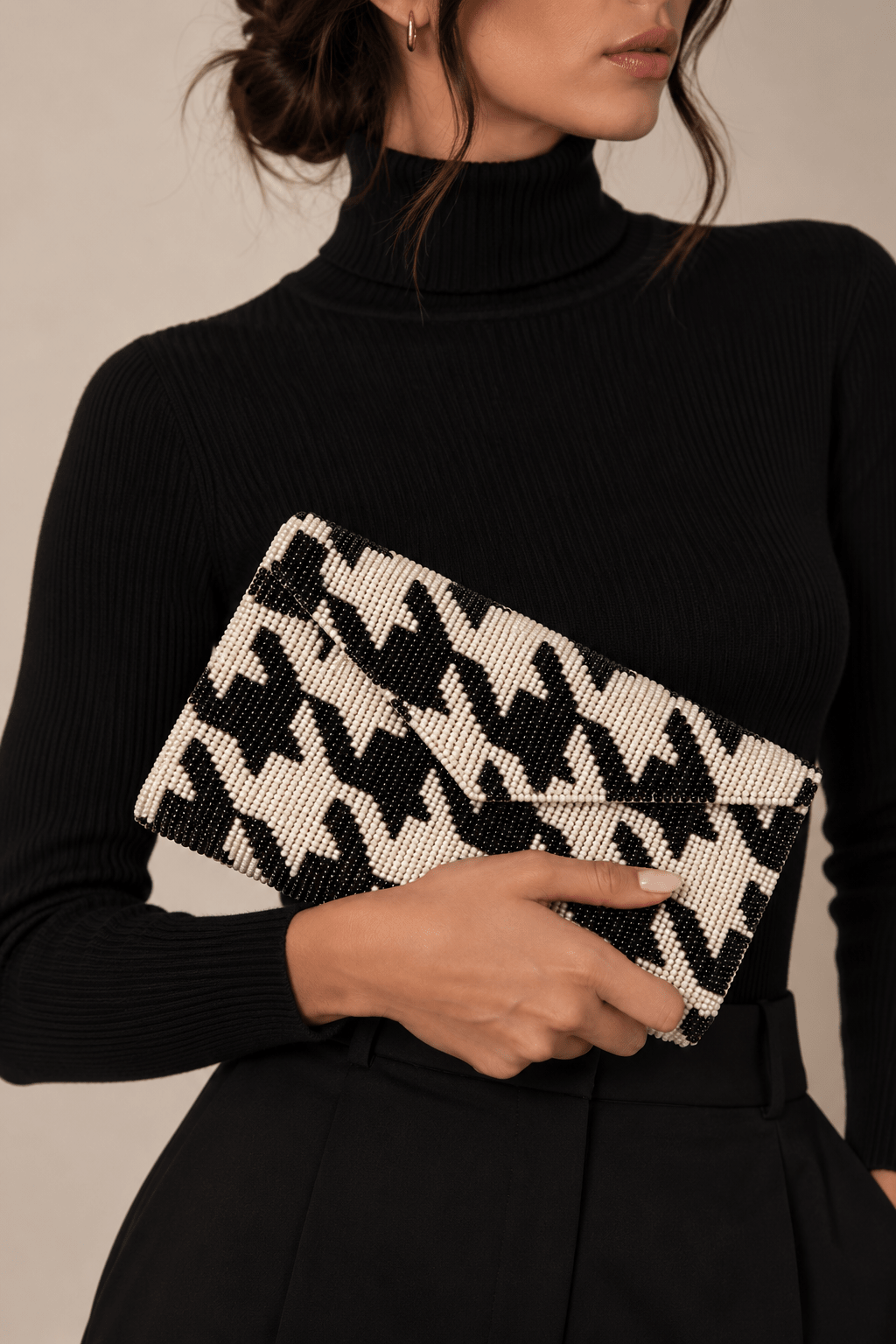 Houndstooth Clutch - EMMYDEVEAUX