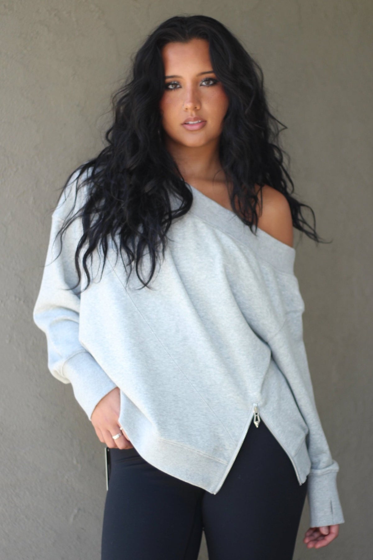 Off The Shoulder Sweatshirt - EMMYDEVEAUX
