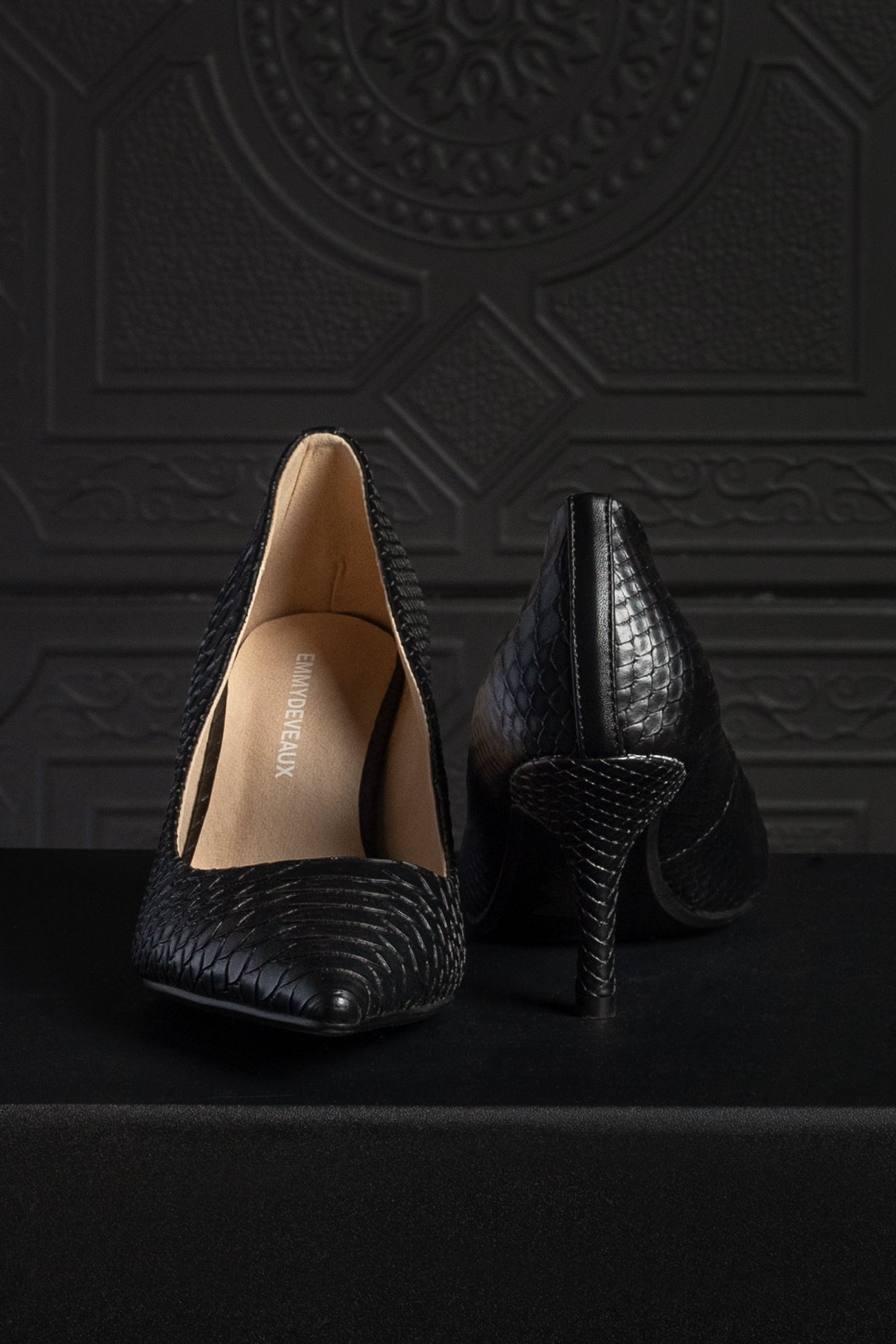 Harper Heel Black Croc - EMMYDEVEAUX