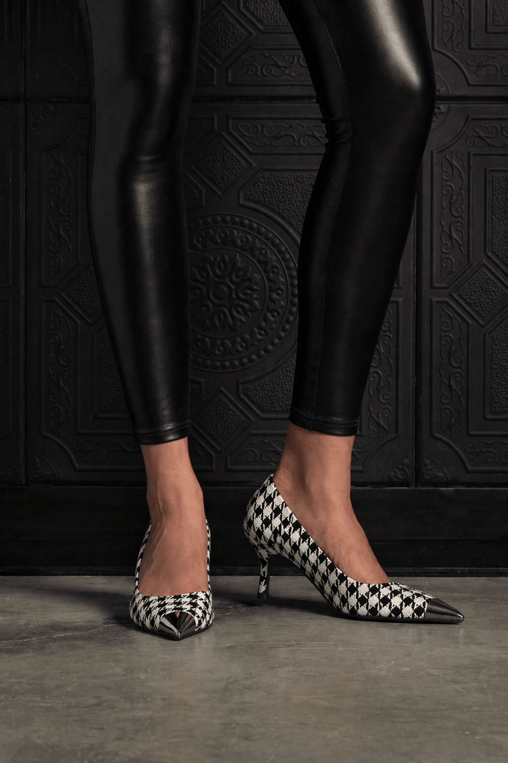 Harper Heel Houndstooth - EMMYDEVEAUX
