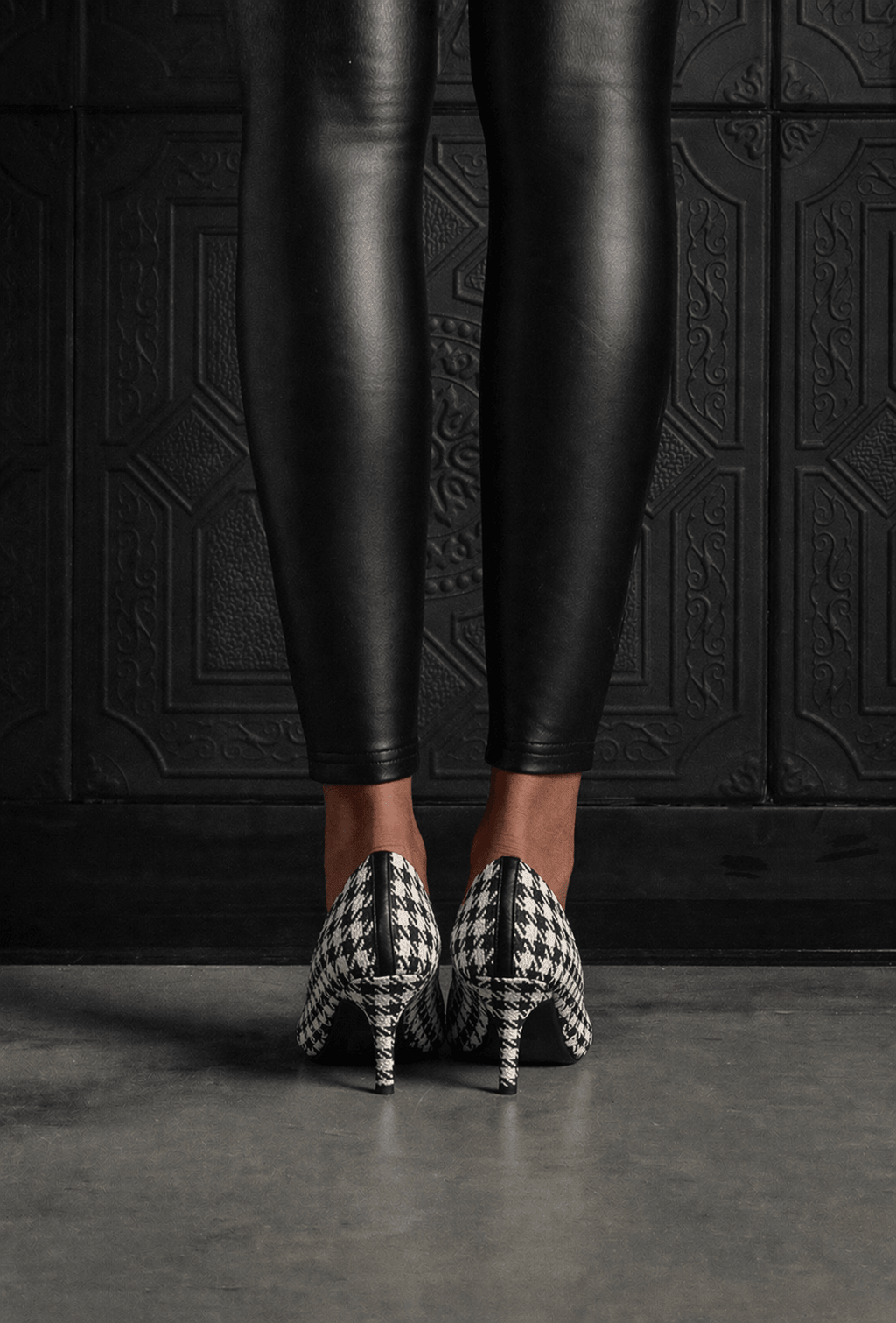 Harper Heel Houndstooth - EMMYDEVEAUX