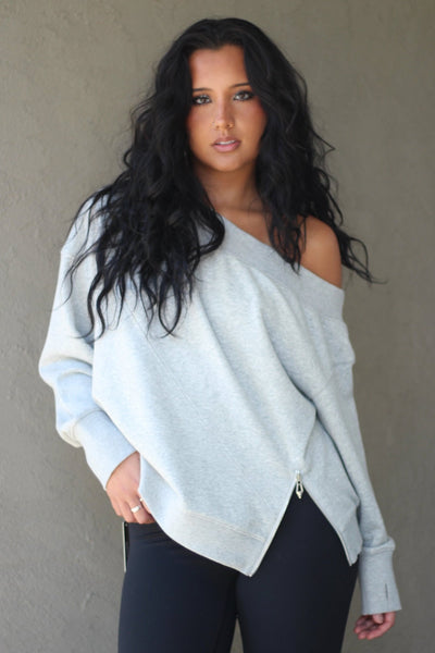 Off The Shoulder Sweatshirt - EMMYDEVEAUX