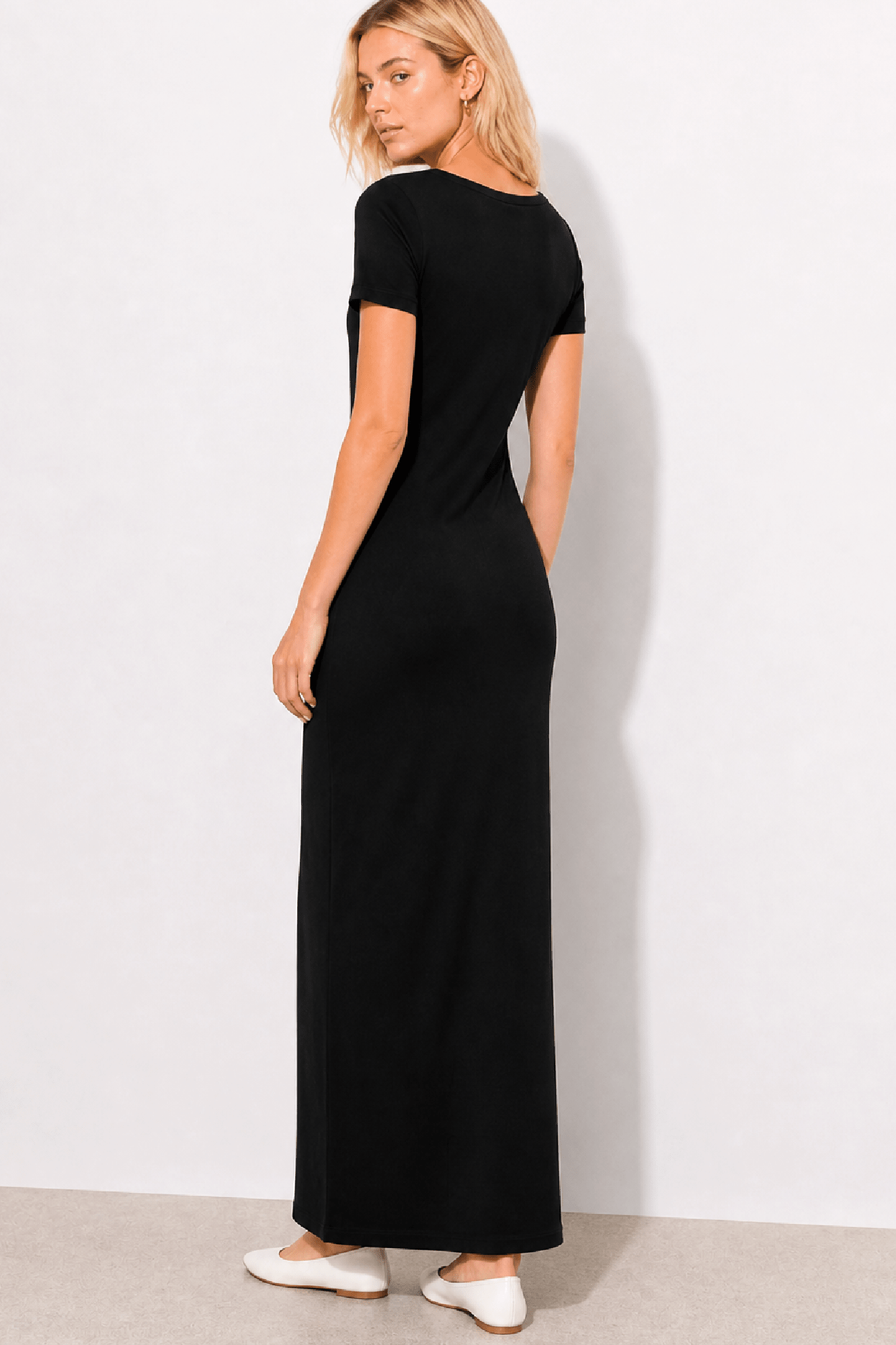 V-Neck Maxi Dress - EMMYDEVEAUX